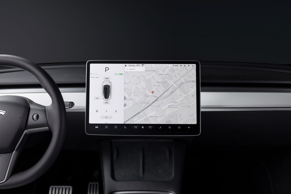 Tesla Model Y Ecran central