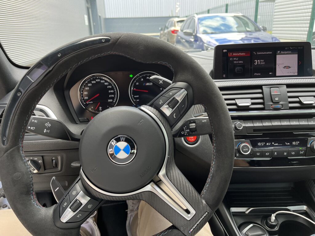 Volant BMW M2 Competition