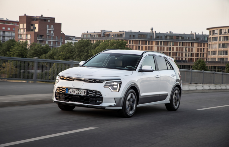 Vue de trois quart avant du Kia Niro EV